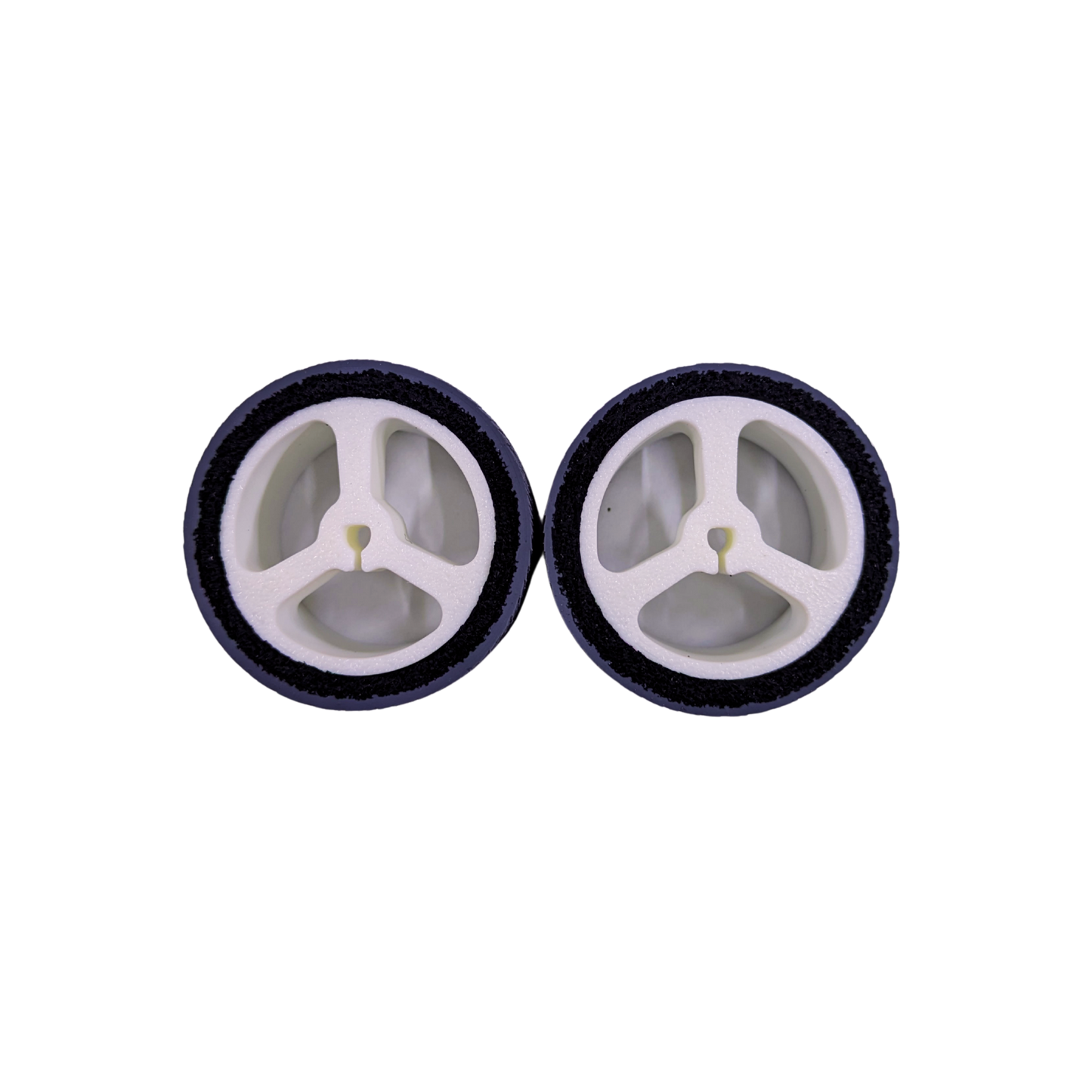 P-1836- Textured tyre & wheel combo