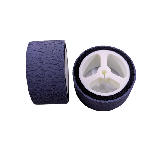 P-1836- Textured tyre & wheel combo