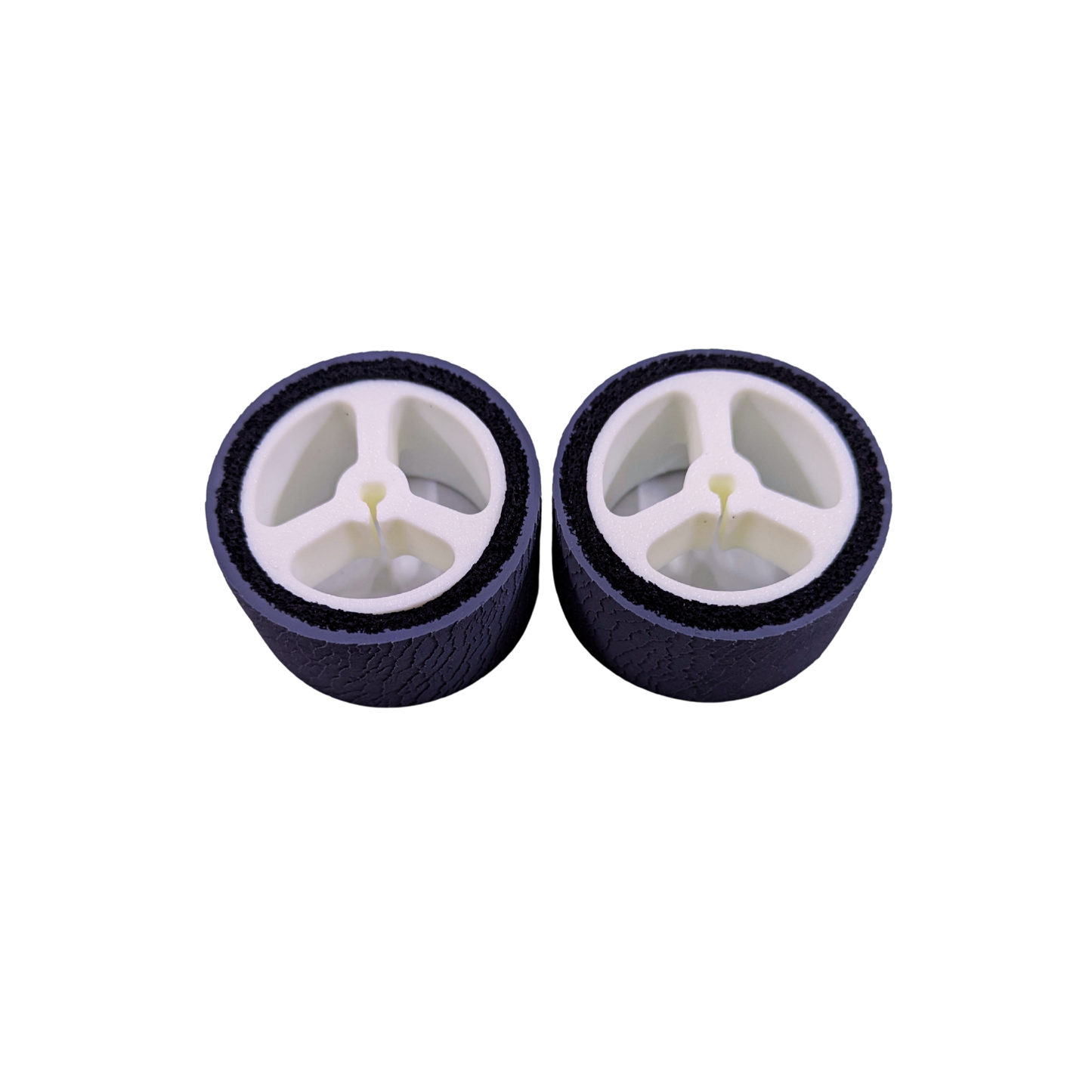 P-1836- Textured tyre & wheel combo